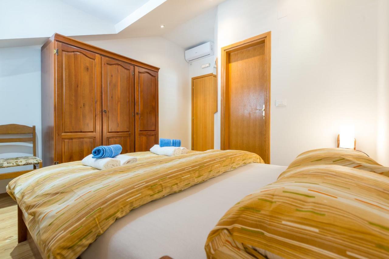 Majestic Lookout - Rixi Appartement *