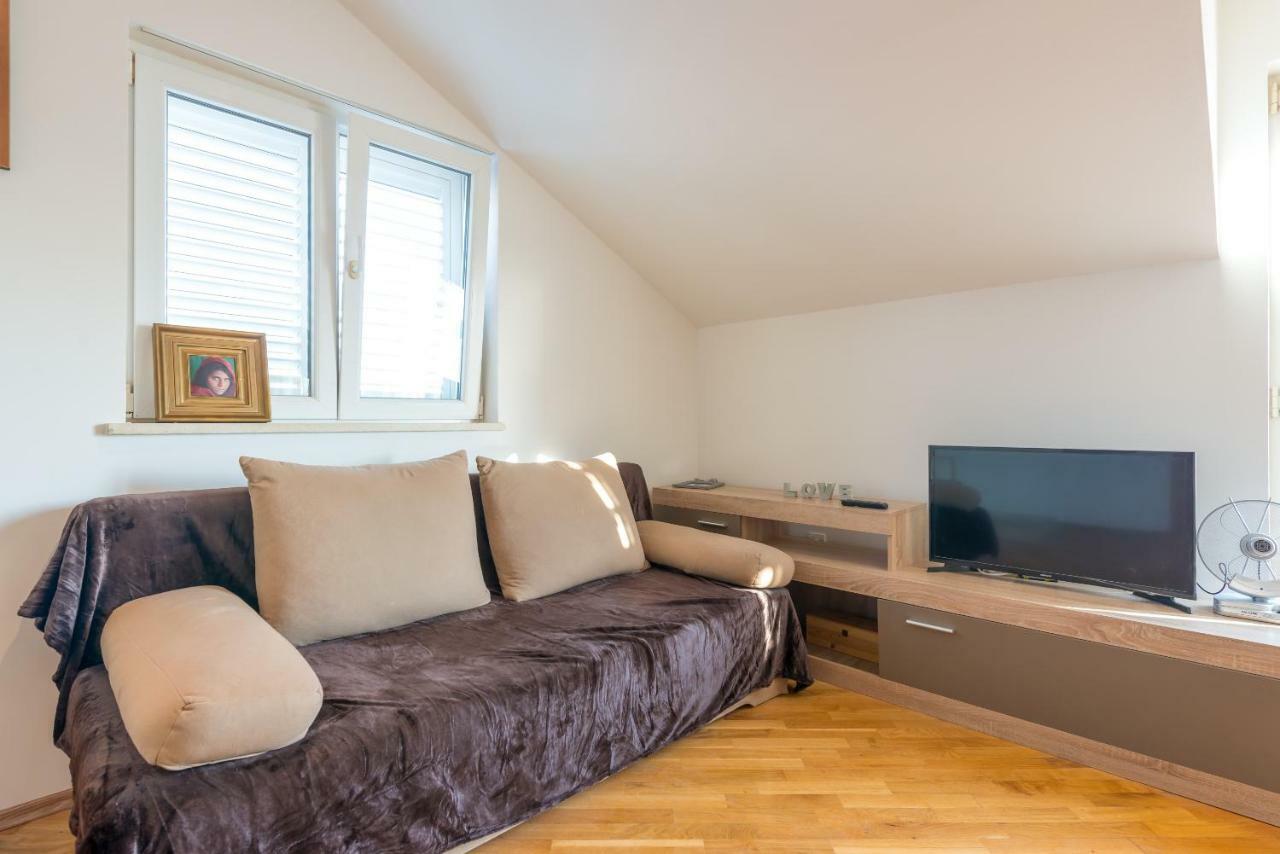 Majestic Lookout - Rixi Appartement